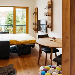 Woody - Comfy In Siska Apartment