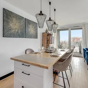 Chlebova - Riverside View Terrace, Free Parking, Gym & Kidsplay By Downtown Apartment Danzig